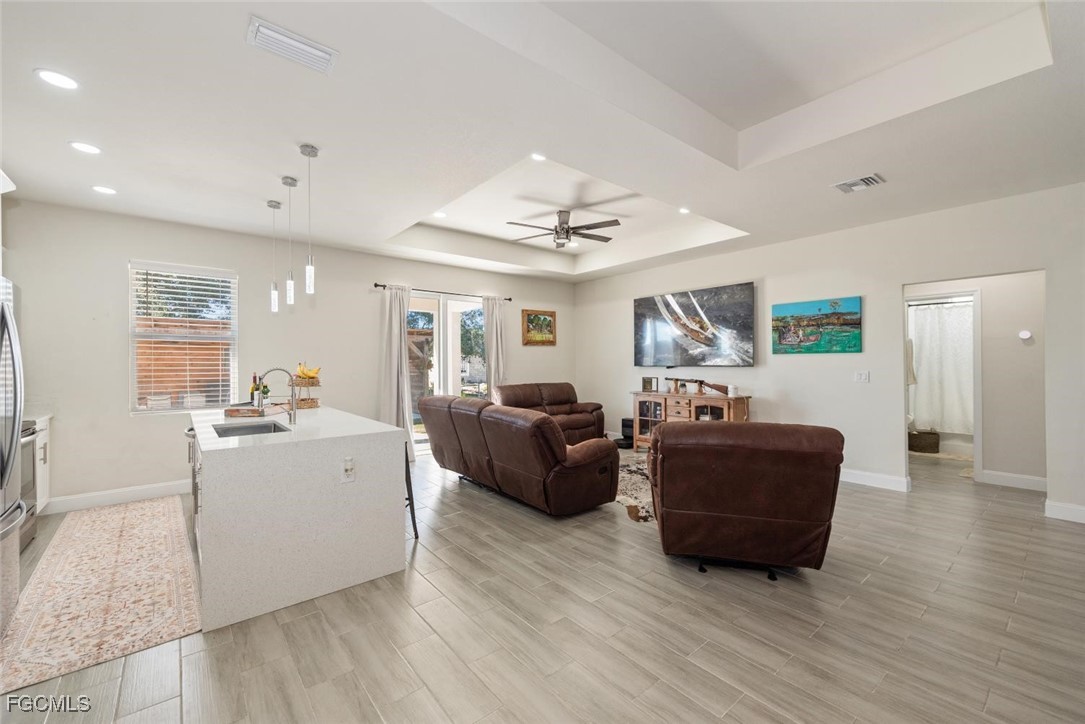 6139 Hendley CT