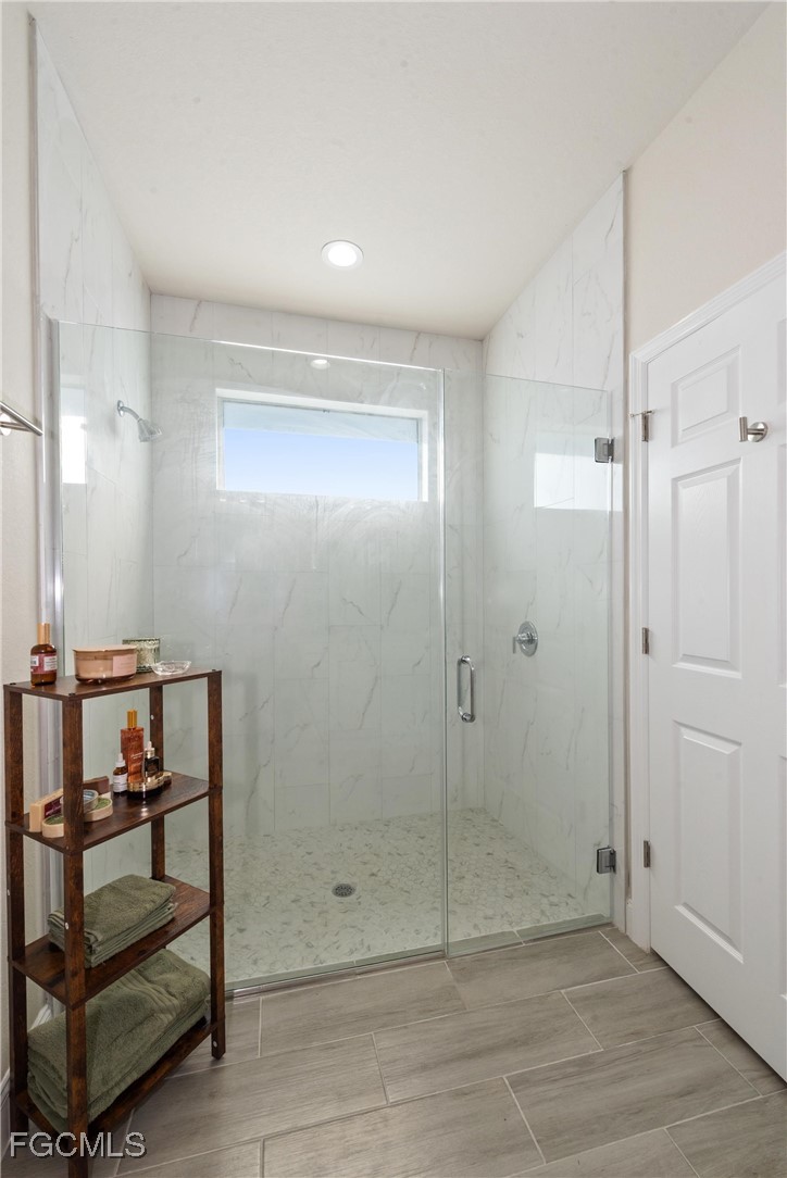 6139 Hendley CT