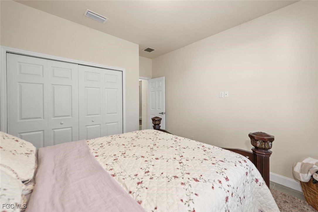 6139 Hendley CT