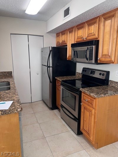 12571 Equestrian CIR 903