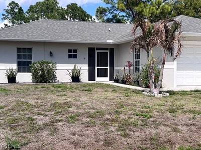 1107 Enrique ST E