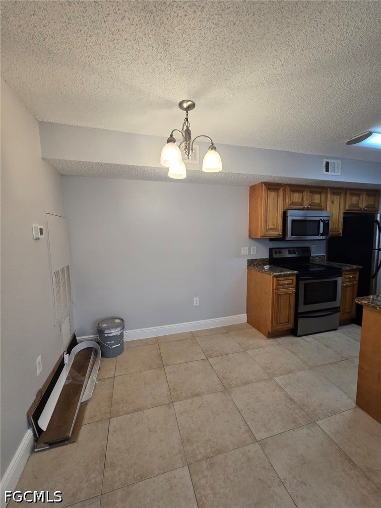 12591 Equestrian CIR 1203