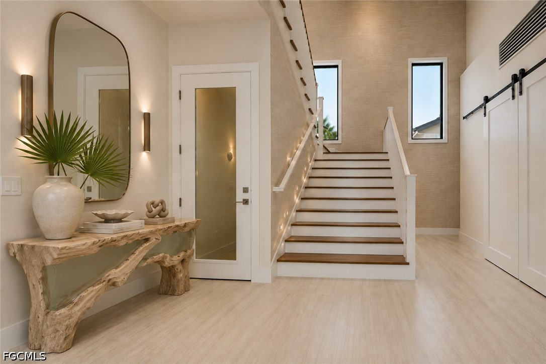 938 San Carlos DR