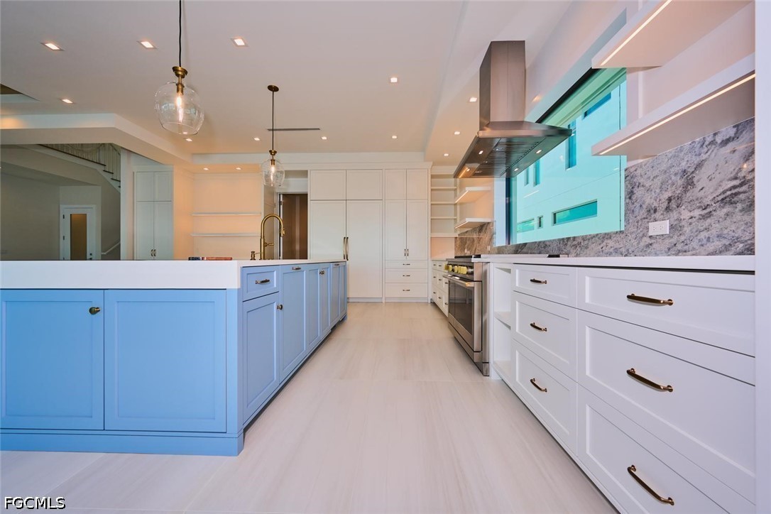 938 San Carlos DR