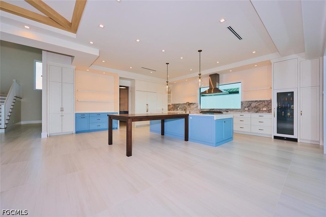 938 San Carlos DR