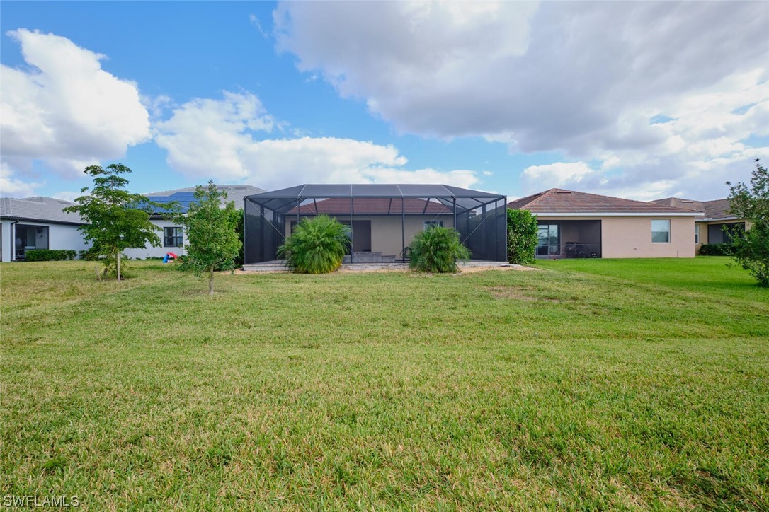 3661 E Hampton CIR