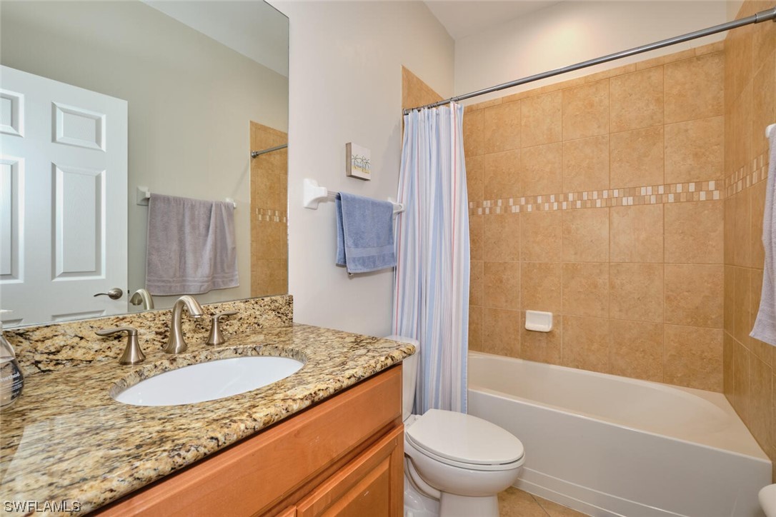 23440 Alamanda DR 202