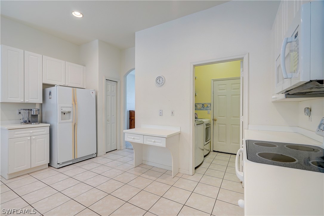 11142 Lakeland CIR