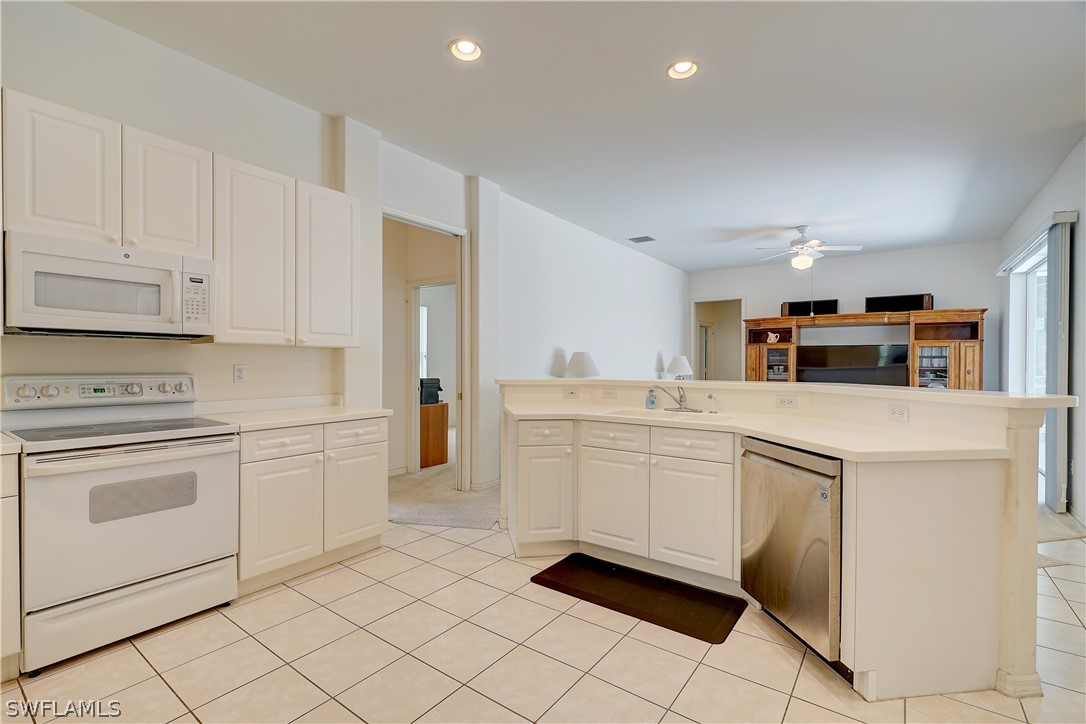 11142 Lakeland CIR