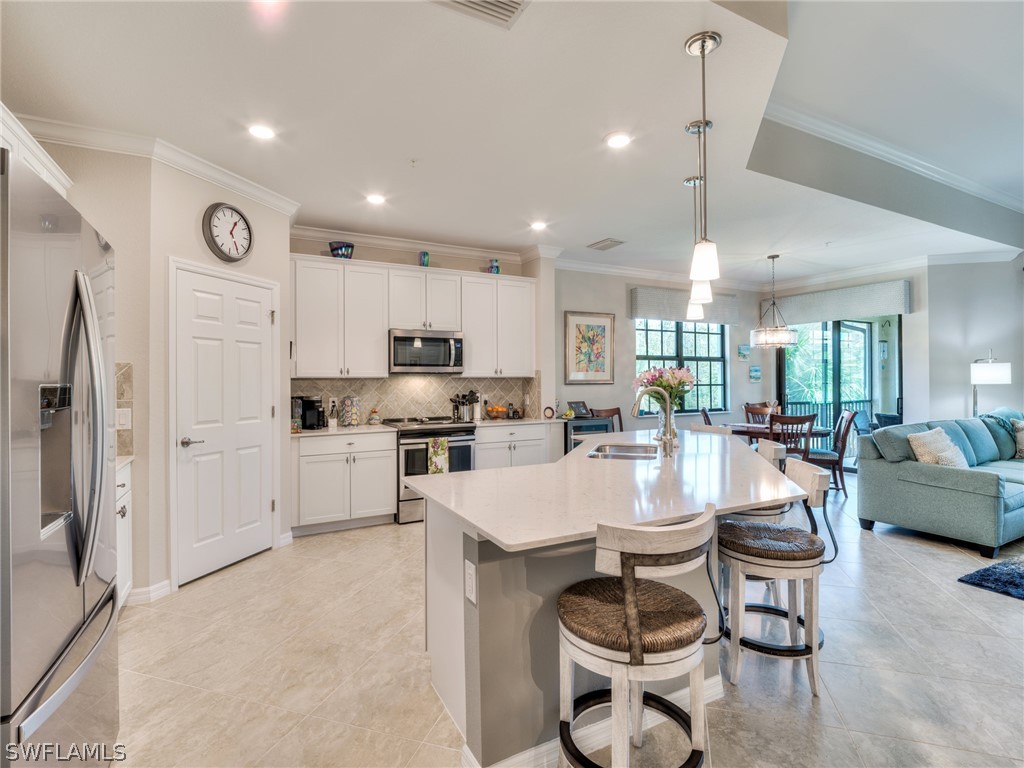 10517 Casella WAY 201