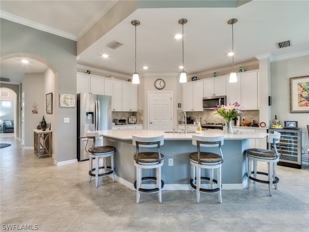 10517 Casella WAY 201