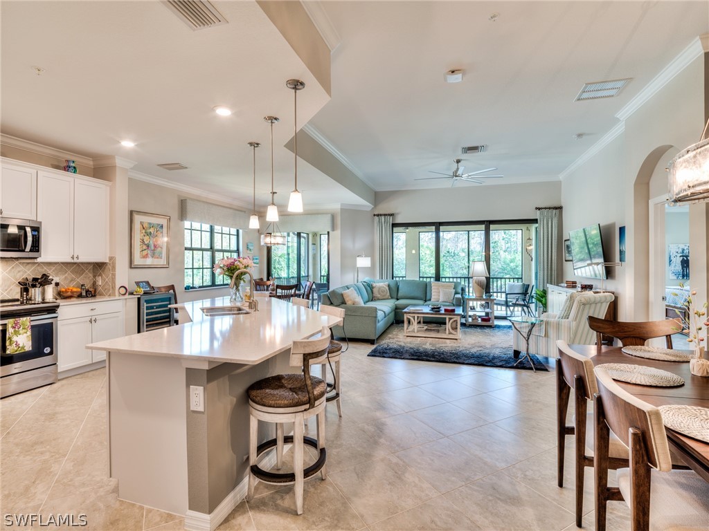 10517 Casella WAY 201