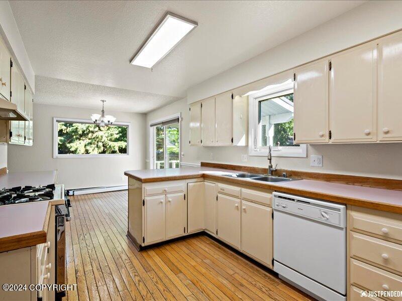 13111 Scottie Court