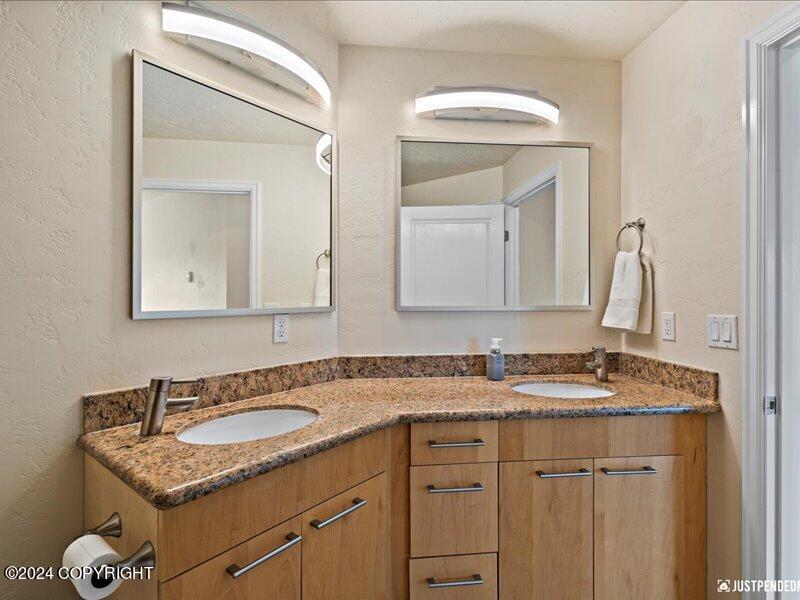 1126 E 16th Avenue # 404 Unit: #B-404