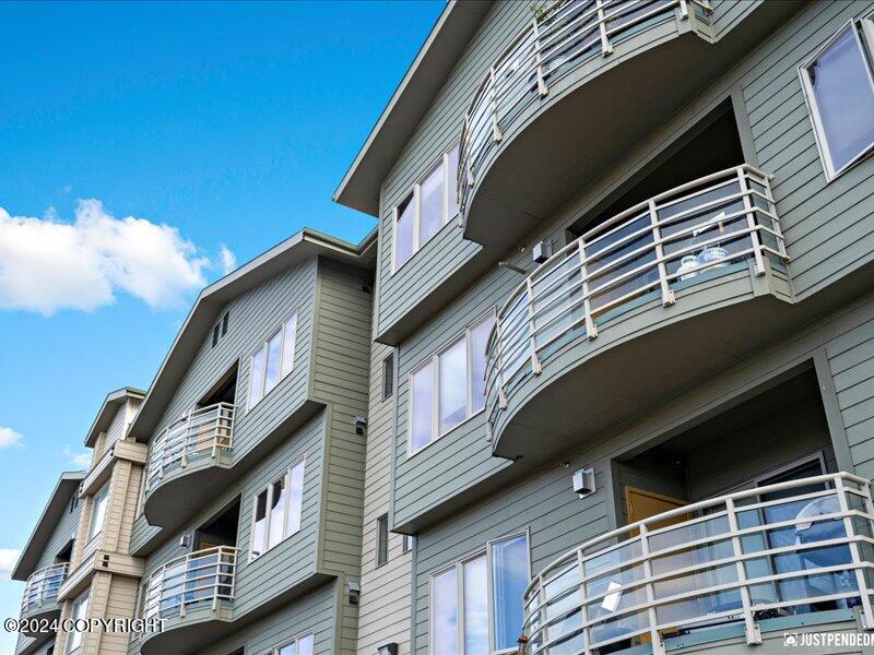 1126 E 16th Avenue # 404 Unit: #B-404