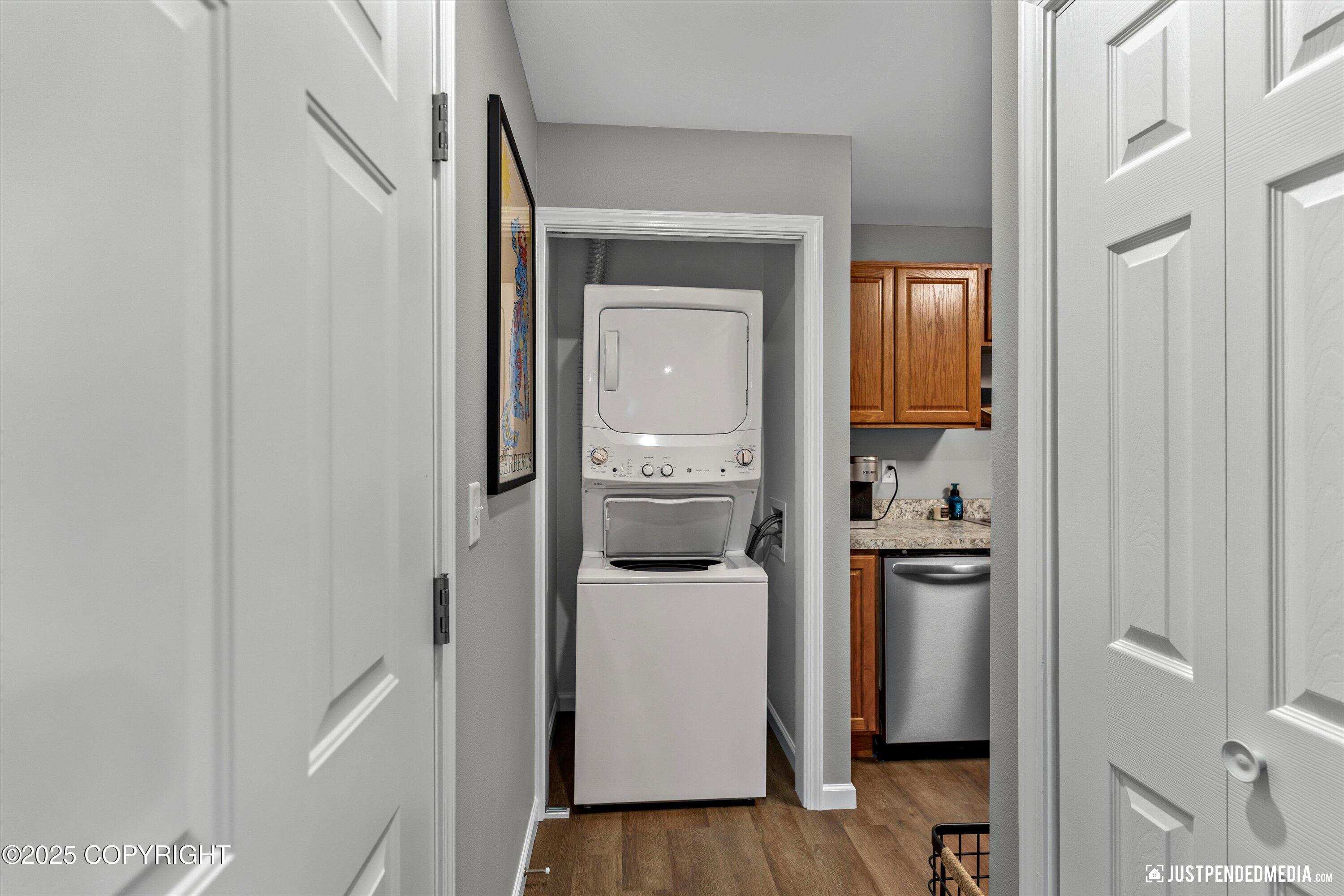 4530 Wright Street # 9 Unit: #9