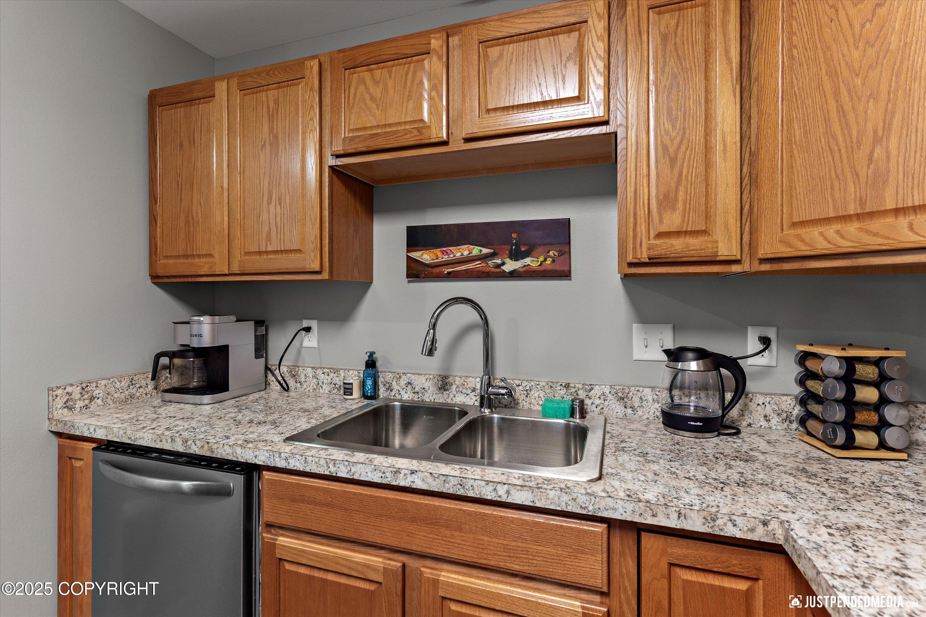 4530 Wright Street # 9 Unit: #9