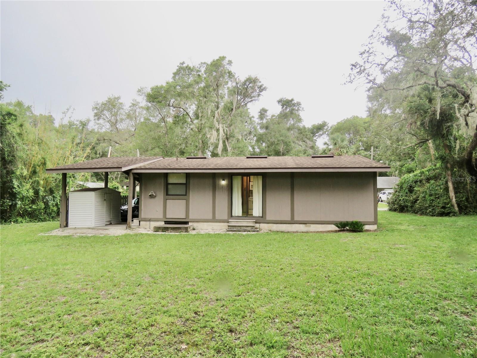 323 RUBY AVE