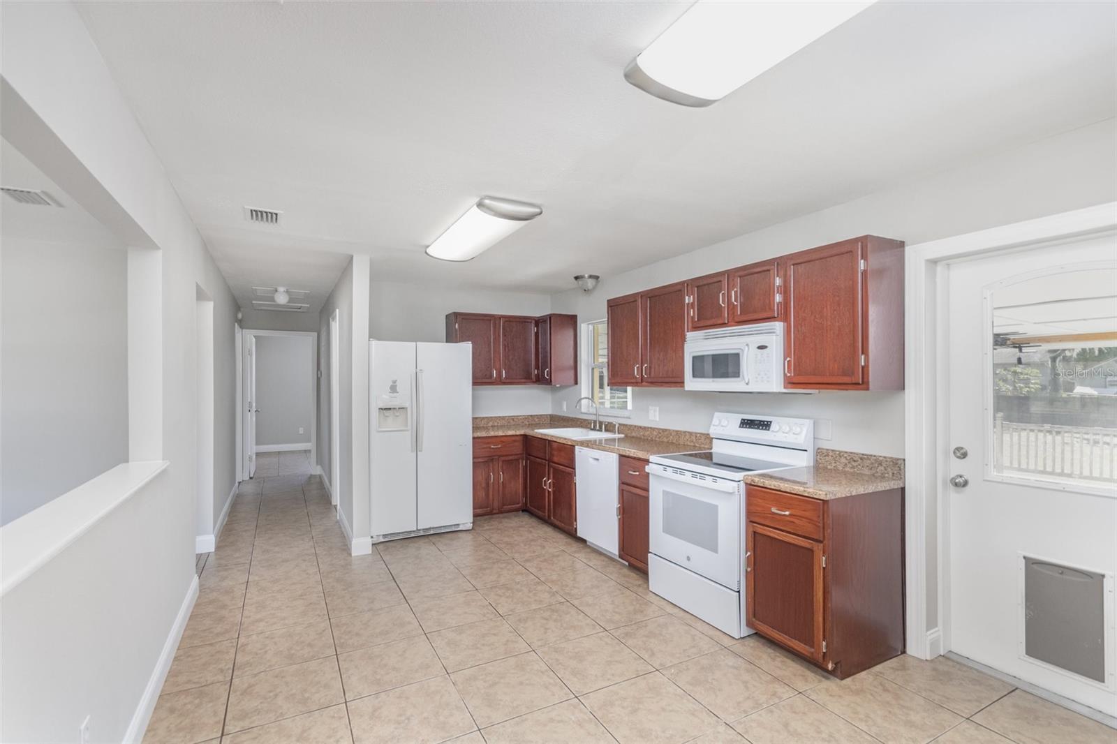 234 E MICHIGAN AVE