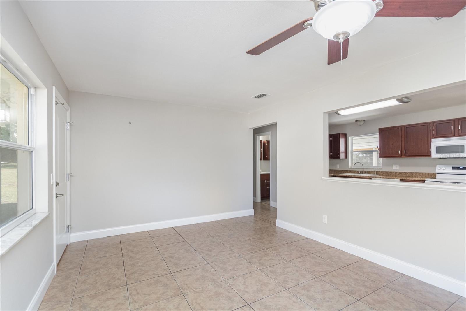 234 E MICHIGAN AVE