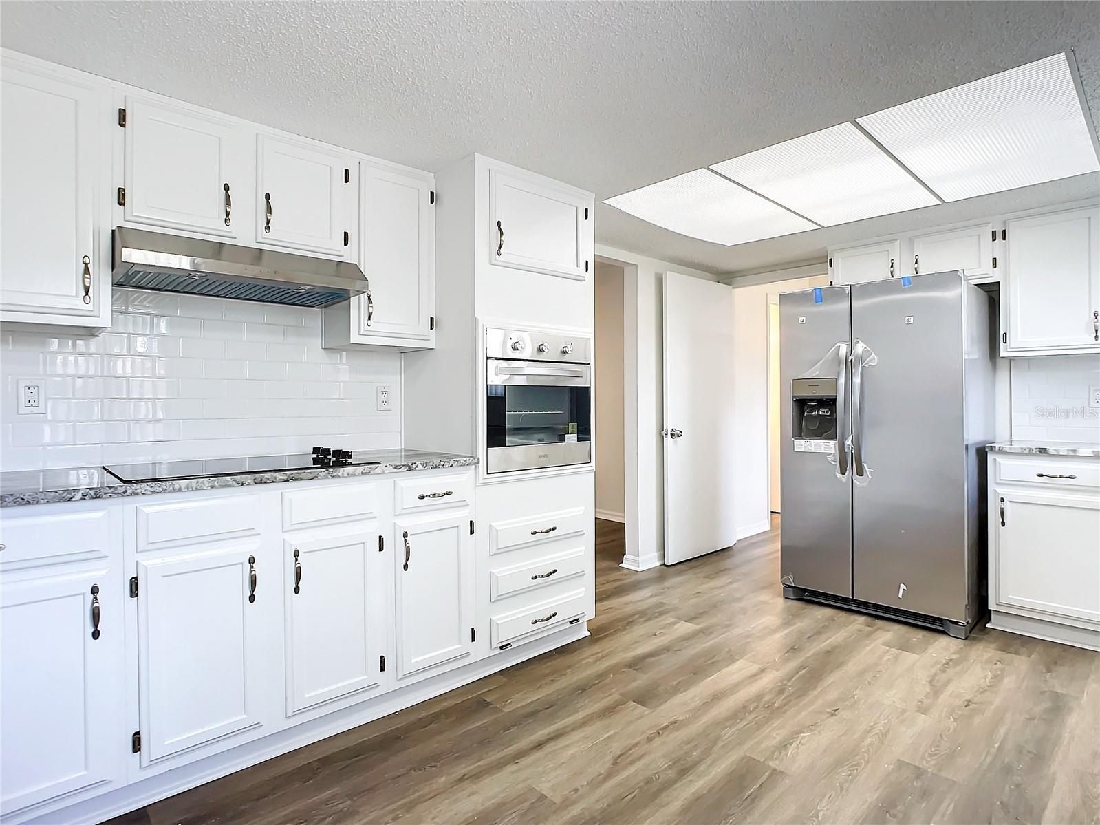720 GRAND PLAZA DR