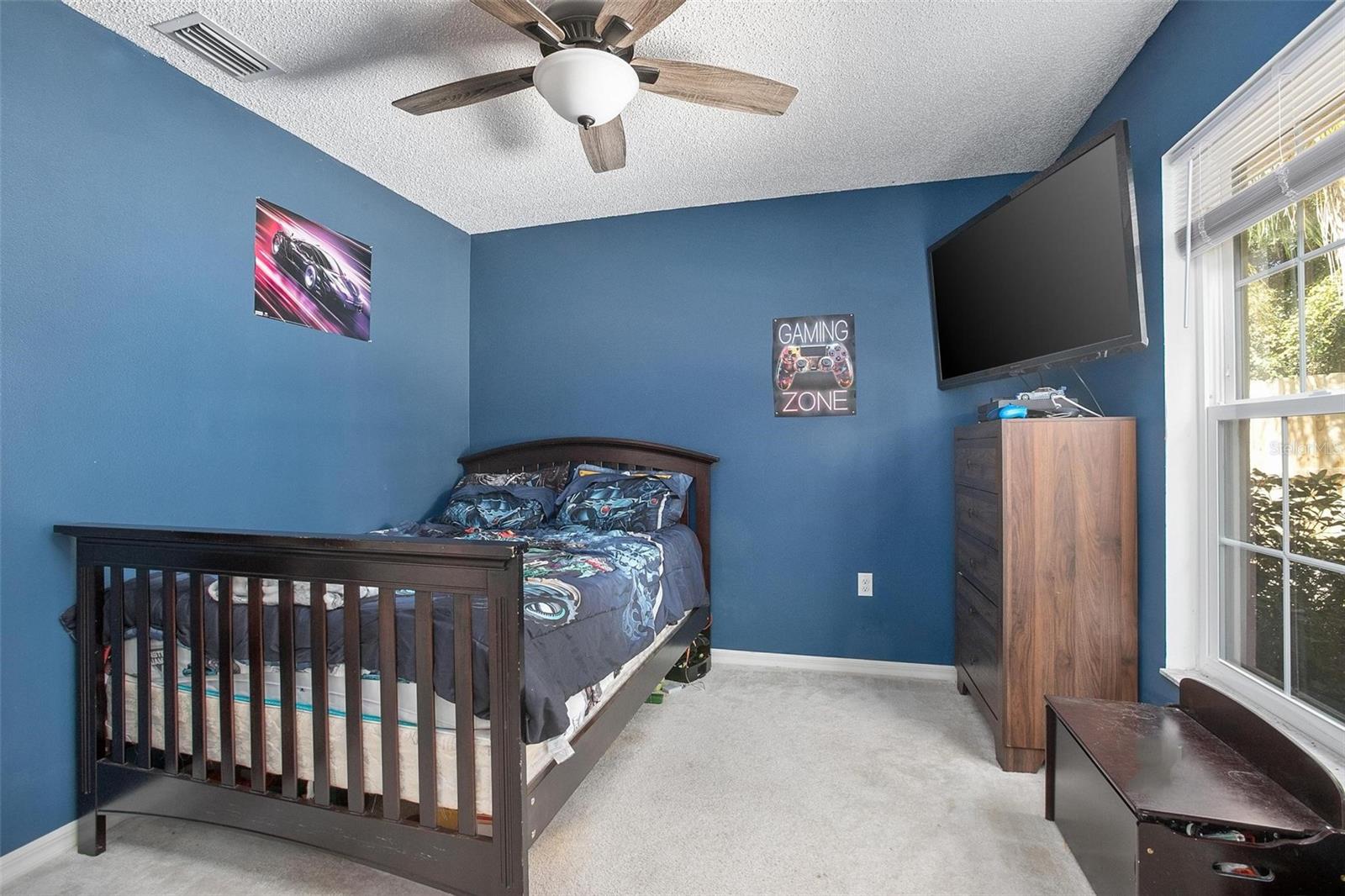 433 LANCASTER AVE