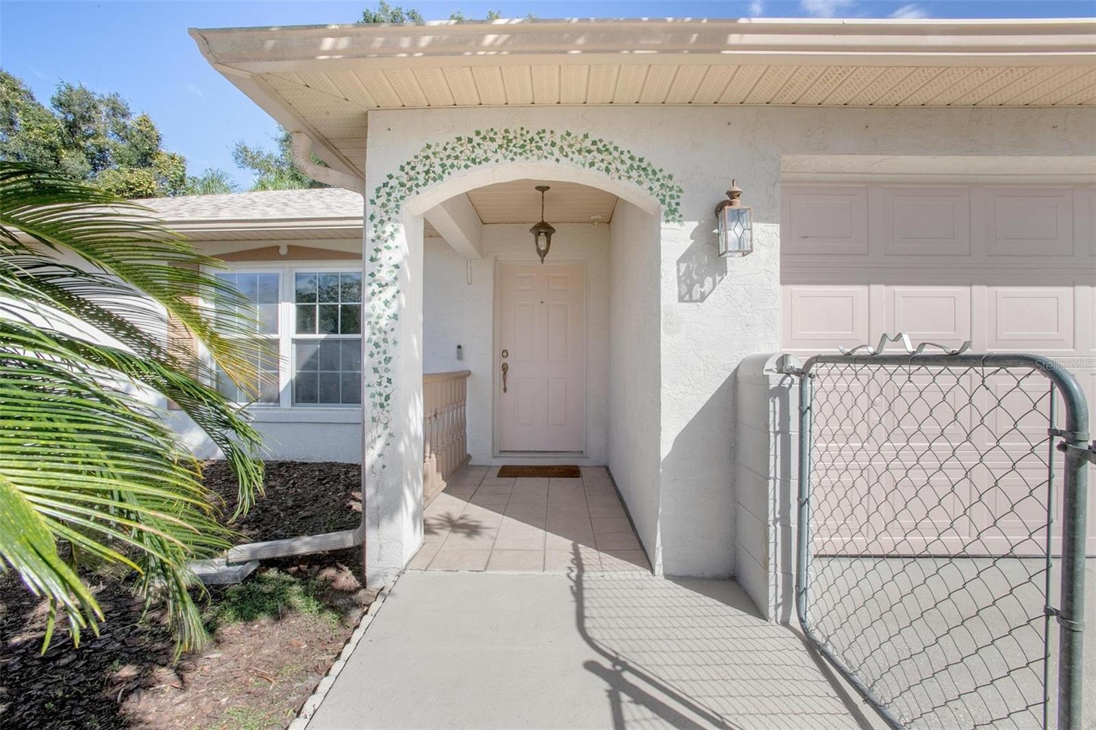 433 LANCASTER AVE