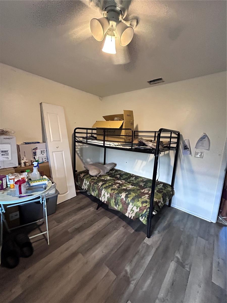 1665 BREWTON CIR