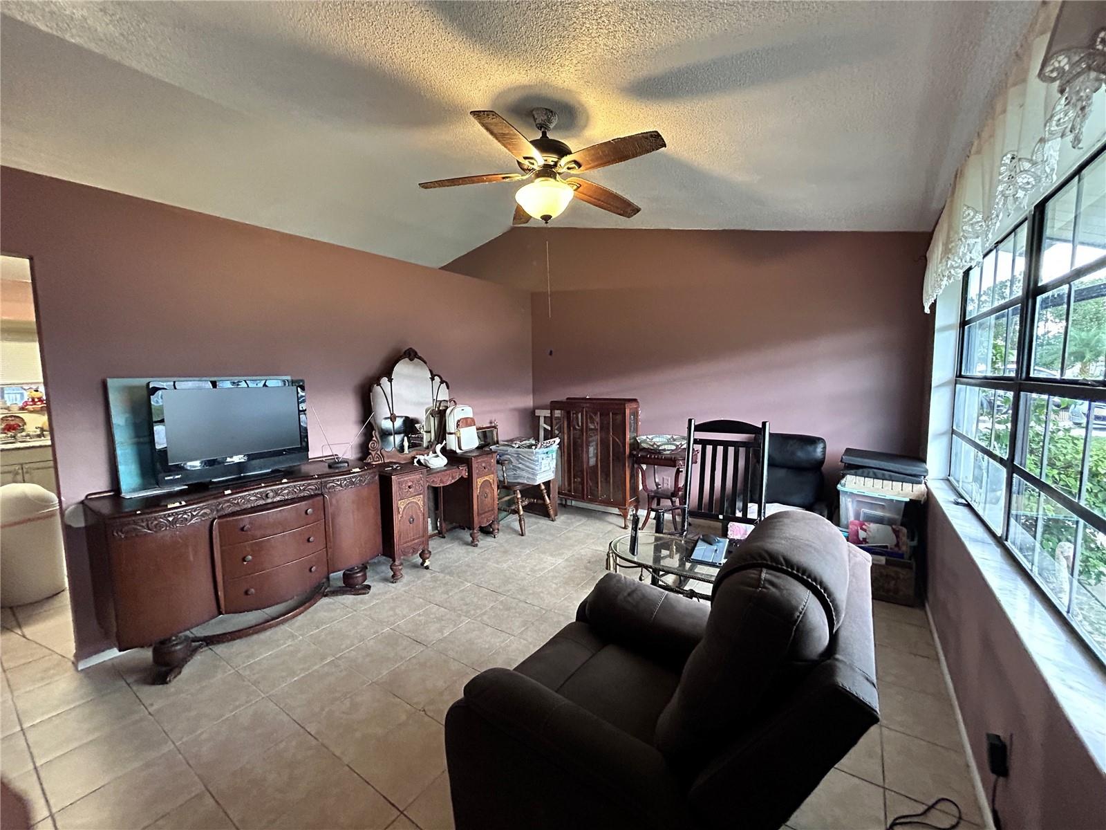 1665 BREWTON CIR