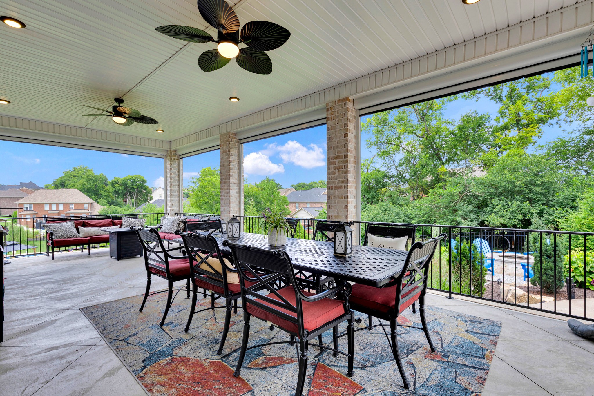 1012 Keeneland Dr