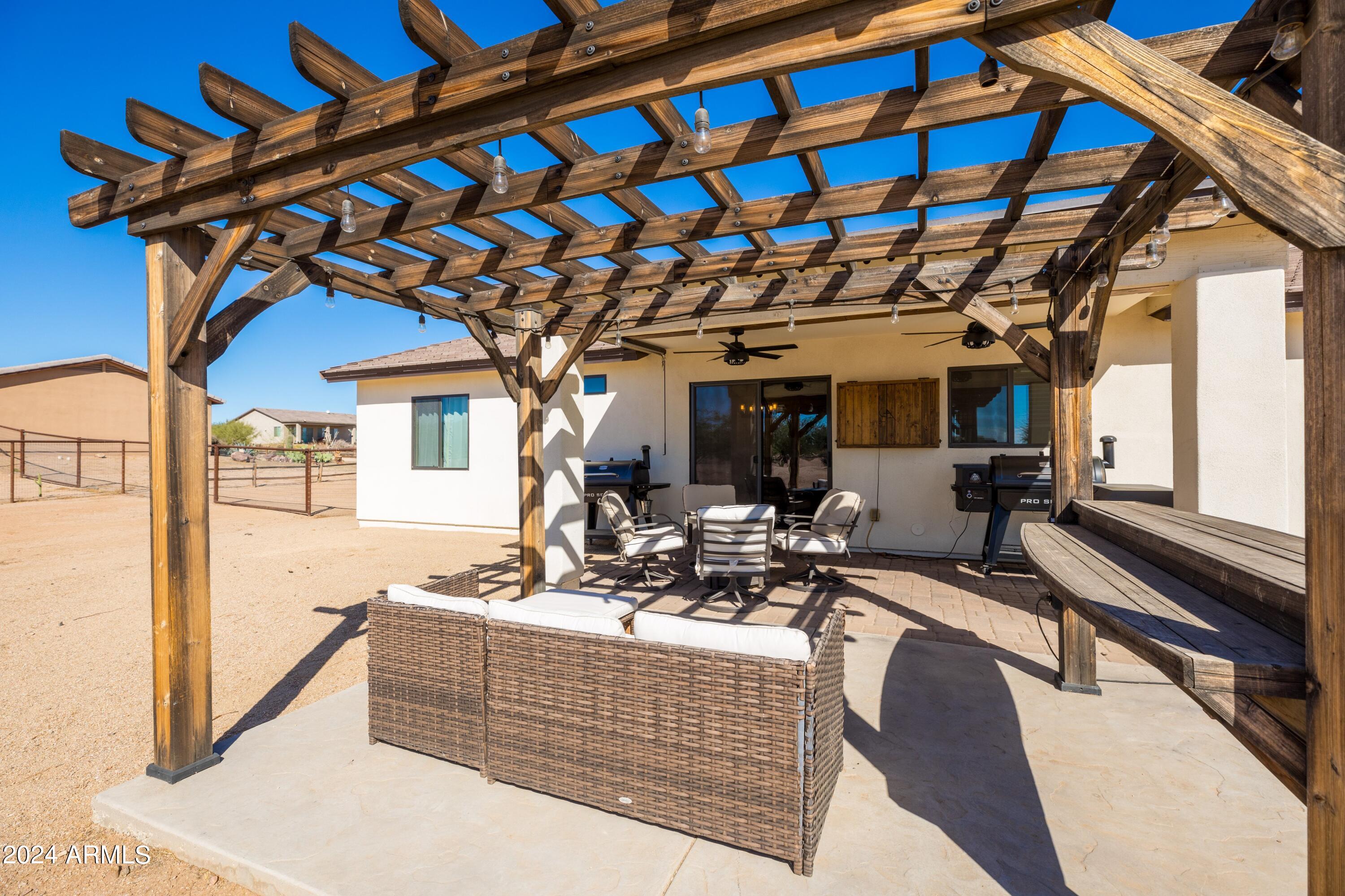 16733 E Duane Lane