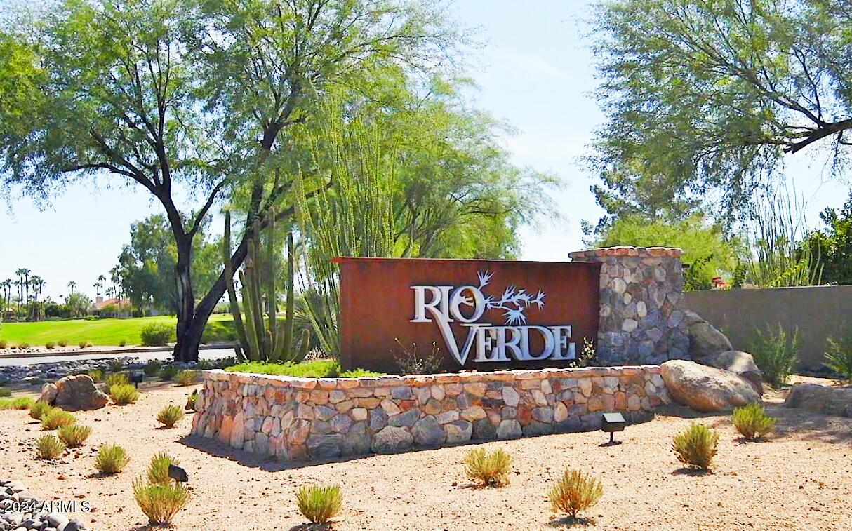 16733 E Duane Lane