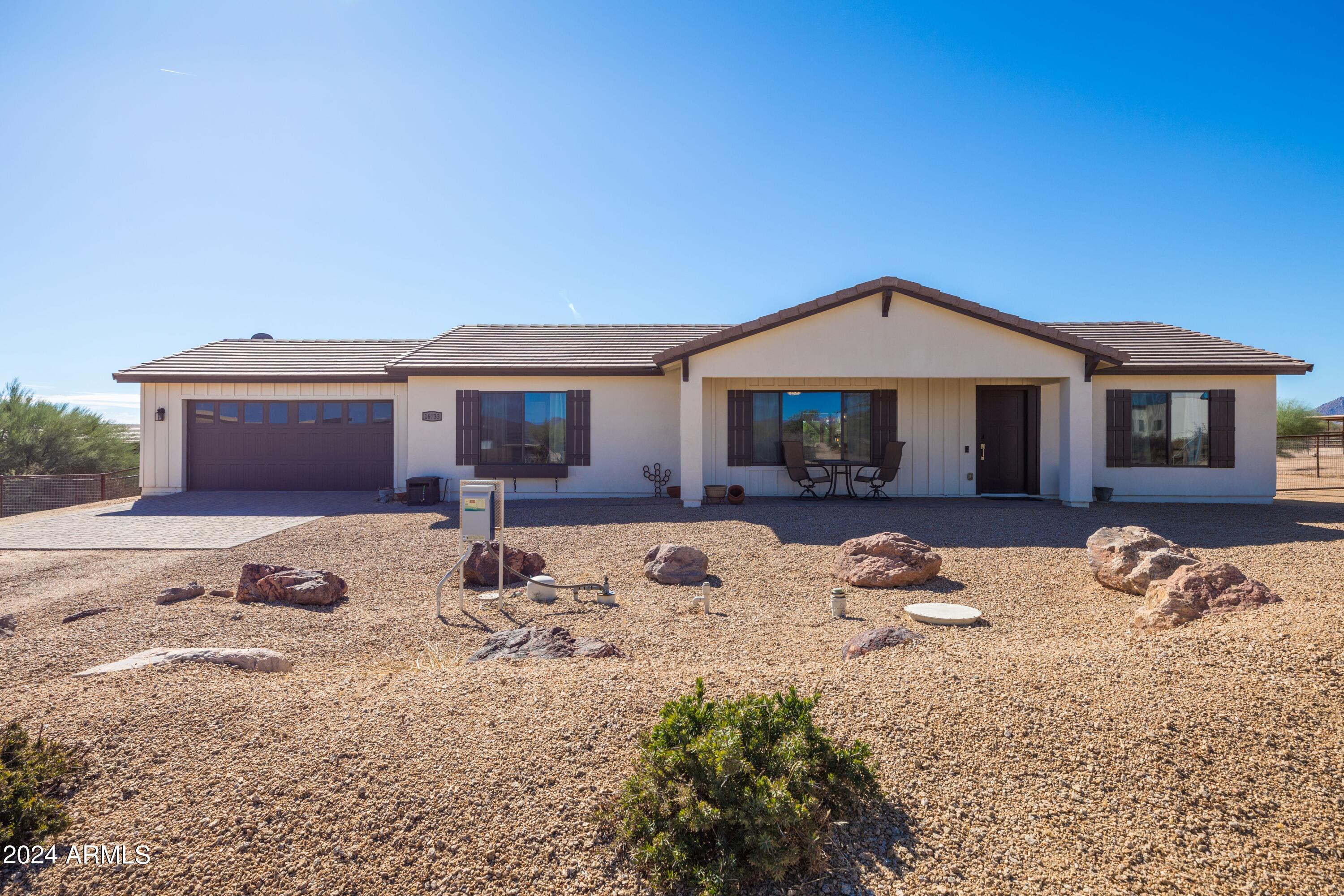 16733 E Duane Lane