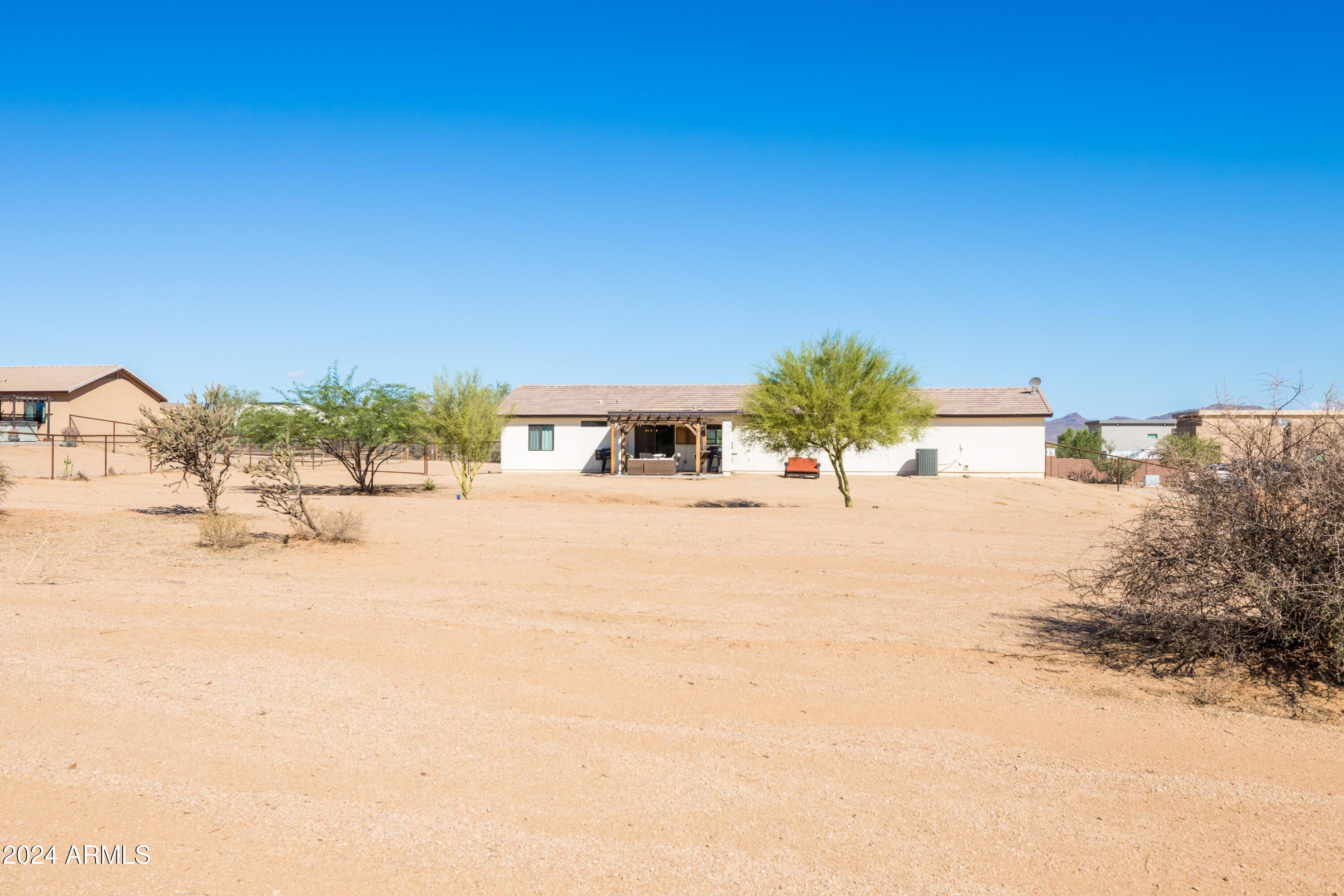16733 E Duane Lane