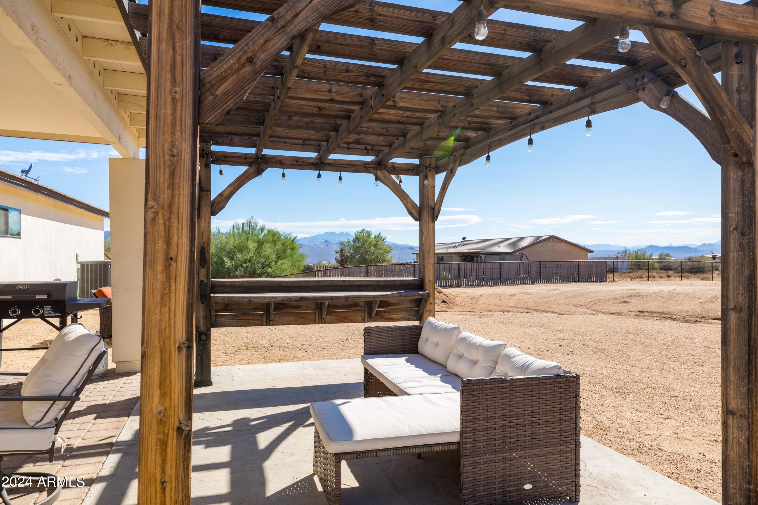 16733 E Duane Lane