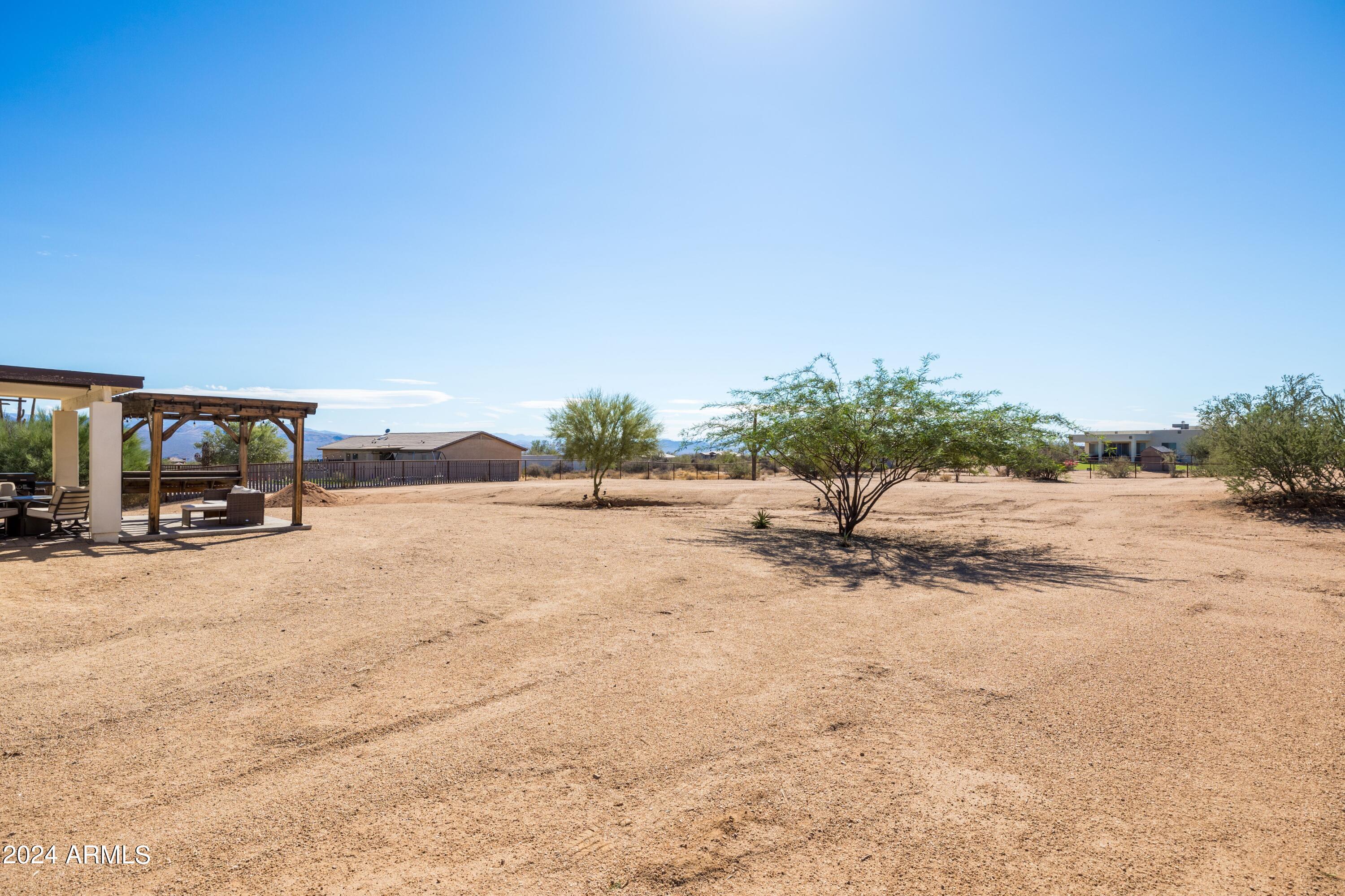 16733 E Duane Lane