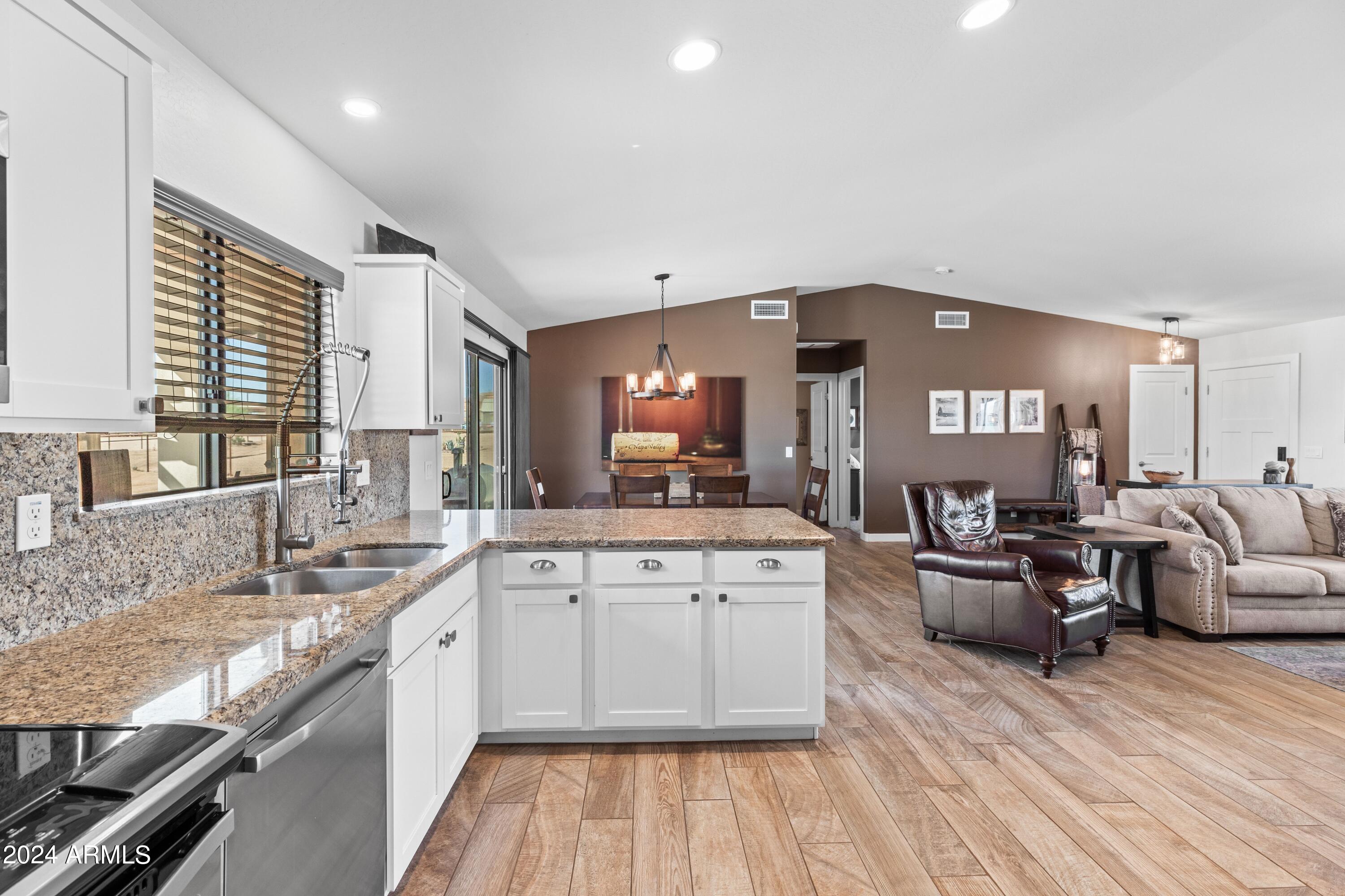 16733 E Duane Lane