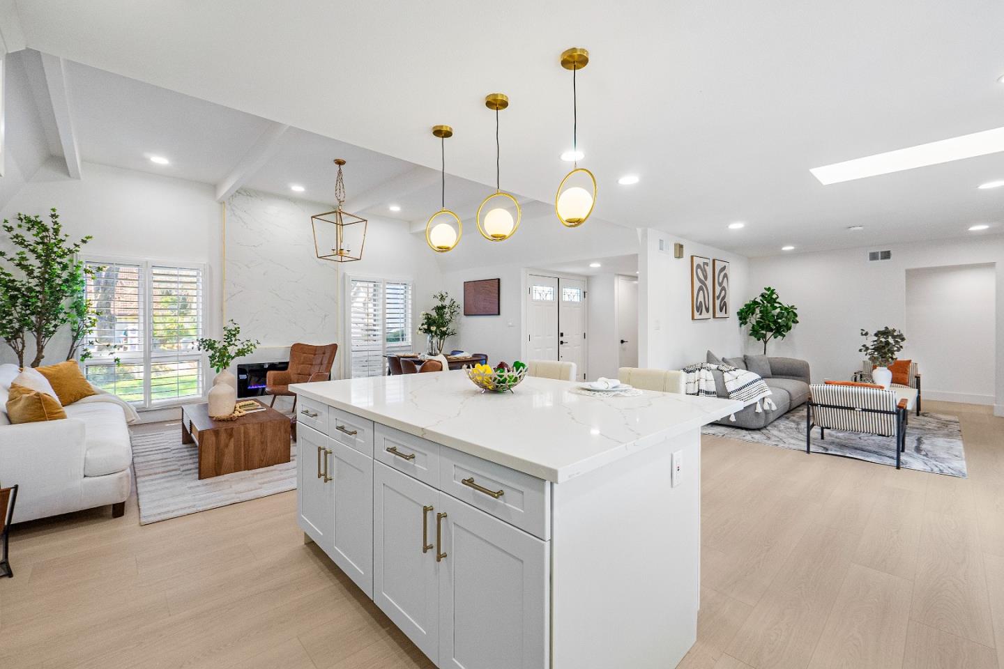 263 Cresta Vista WAY