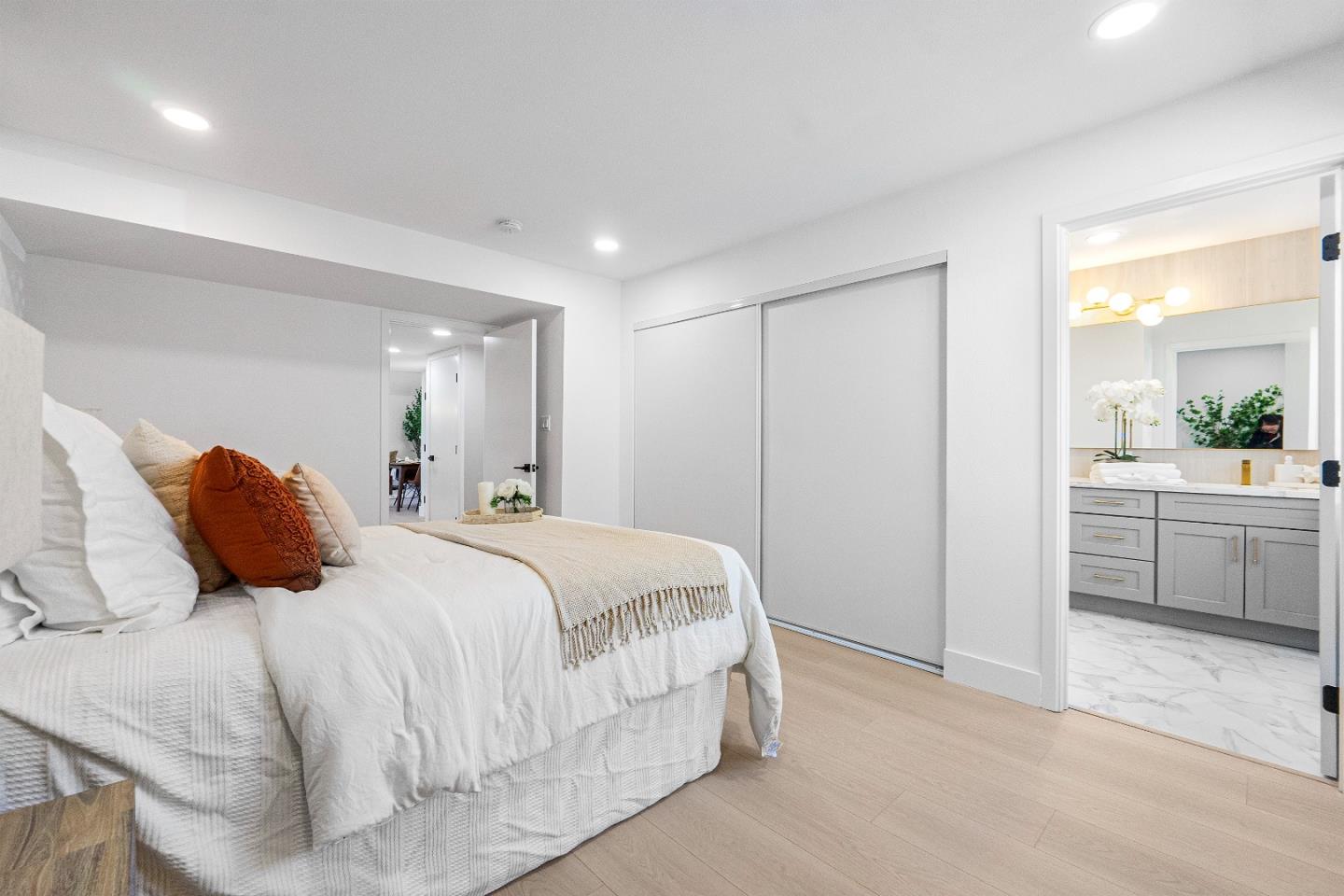 263 Cresta Vista WAY