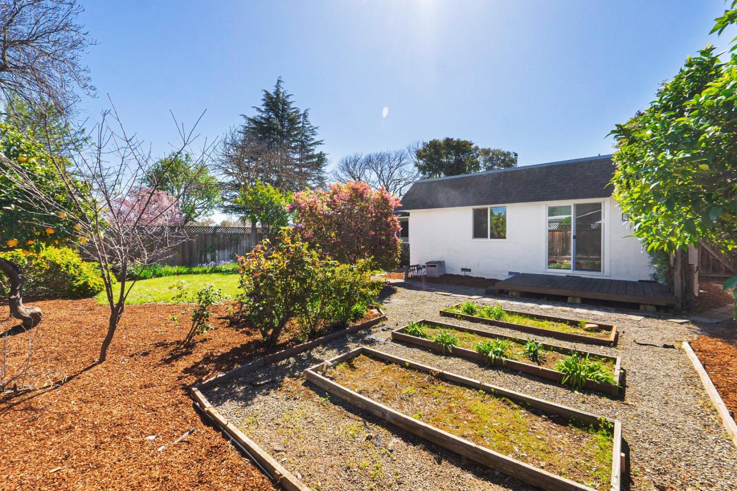 263 Cresta Vista WAY