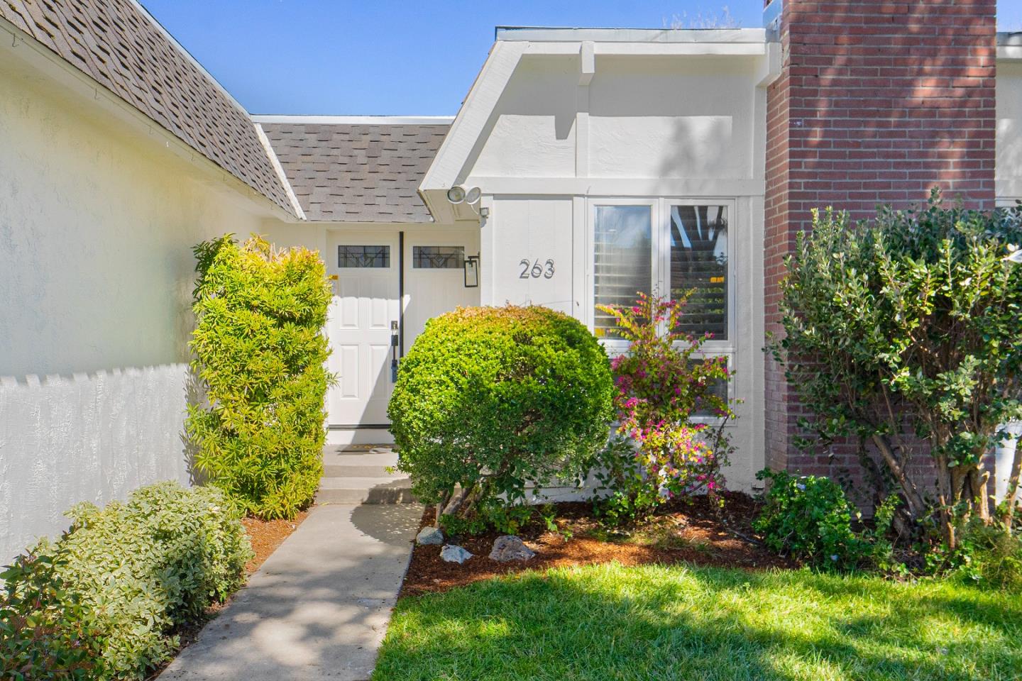 263 Cresta Vista WAY