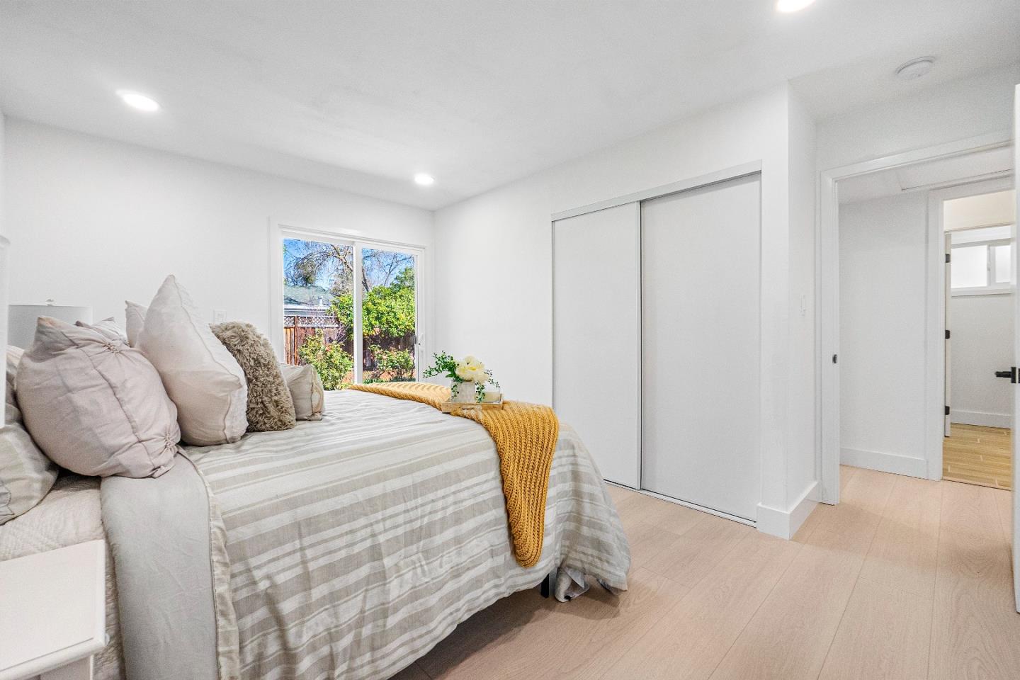 263 Cresta Vista WAY