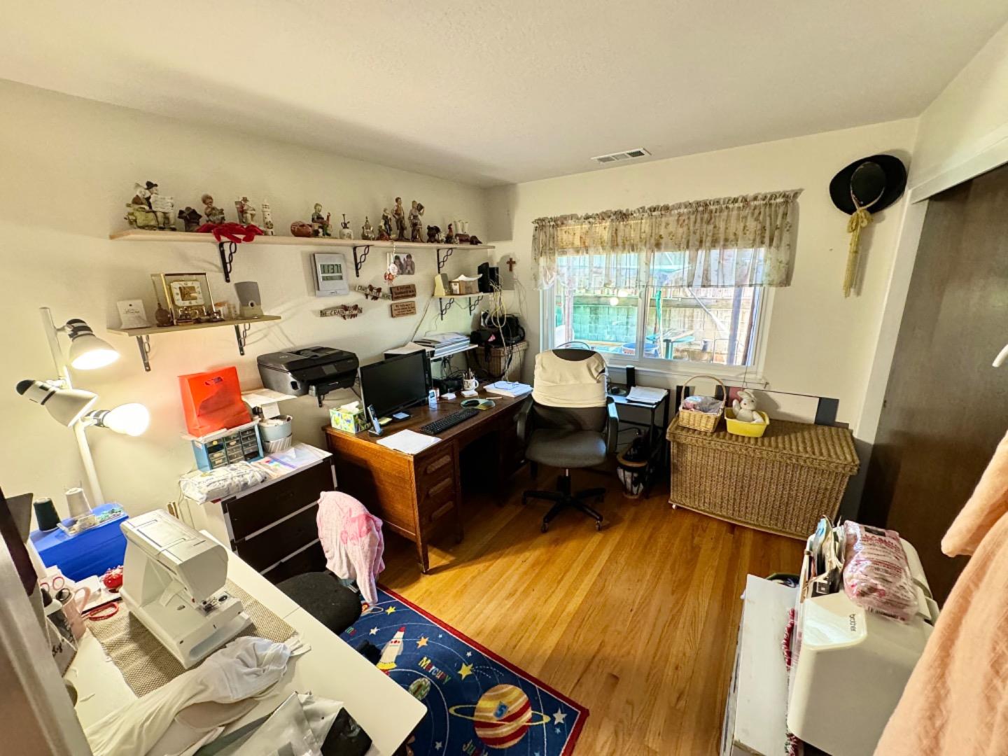 820 Encino DR