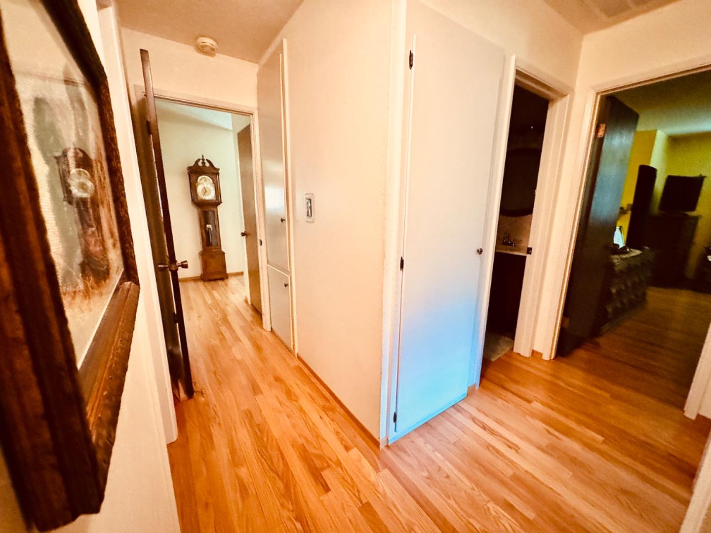 820 Encino DR