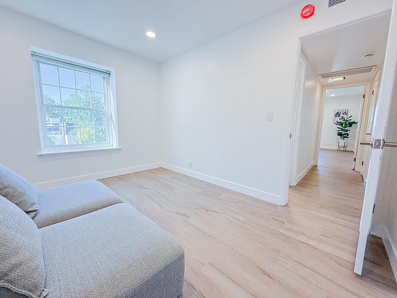 1945 Mount Vernon Court 14