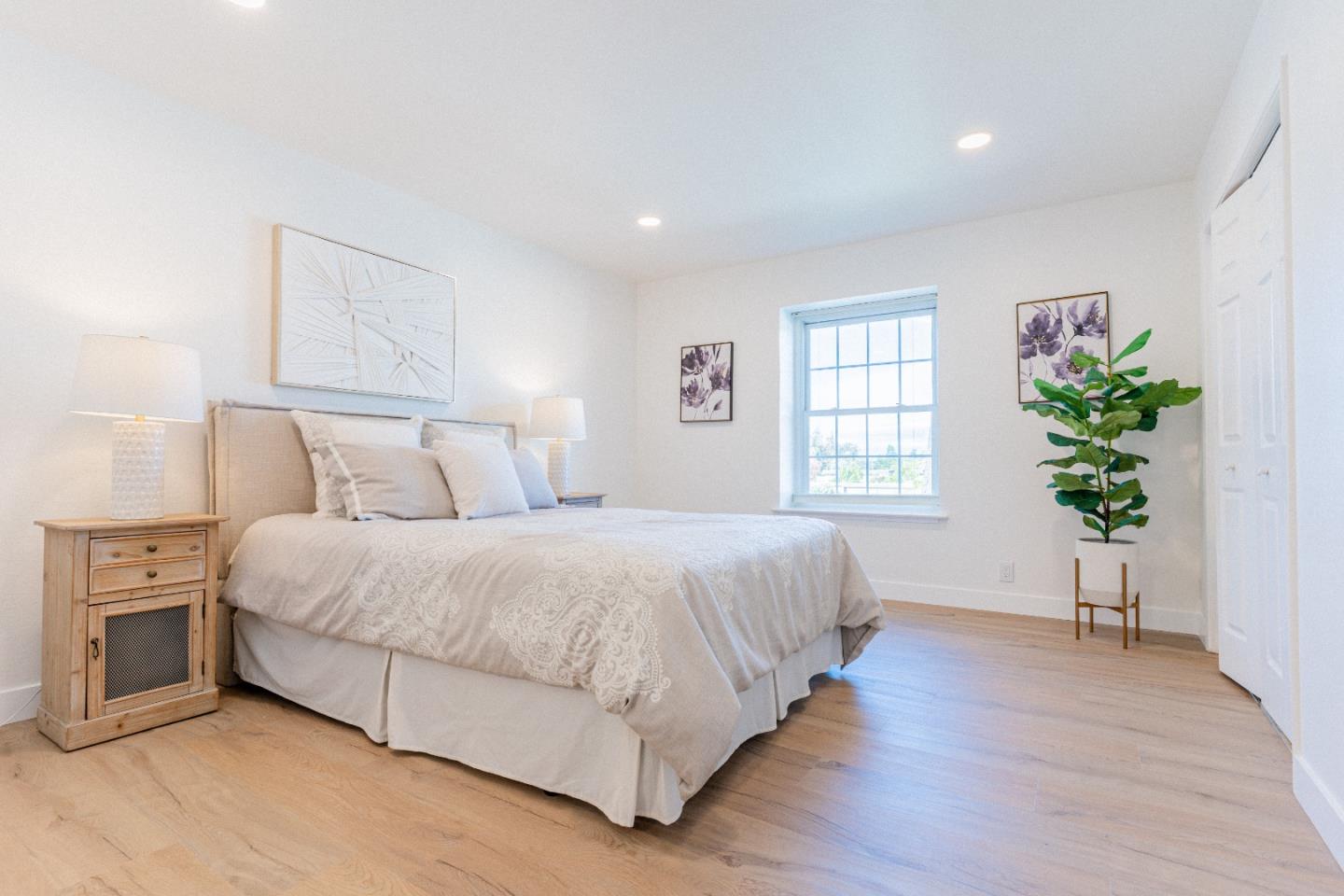 1945 Mount Vernon Court 14