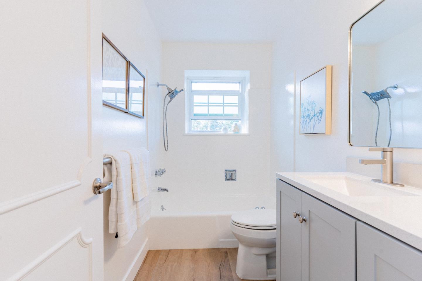 1945 Mount Vernon Court 14