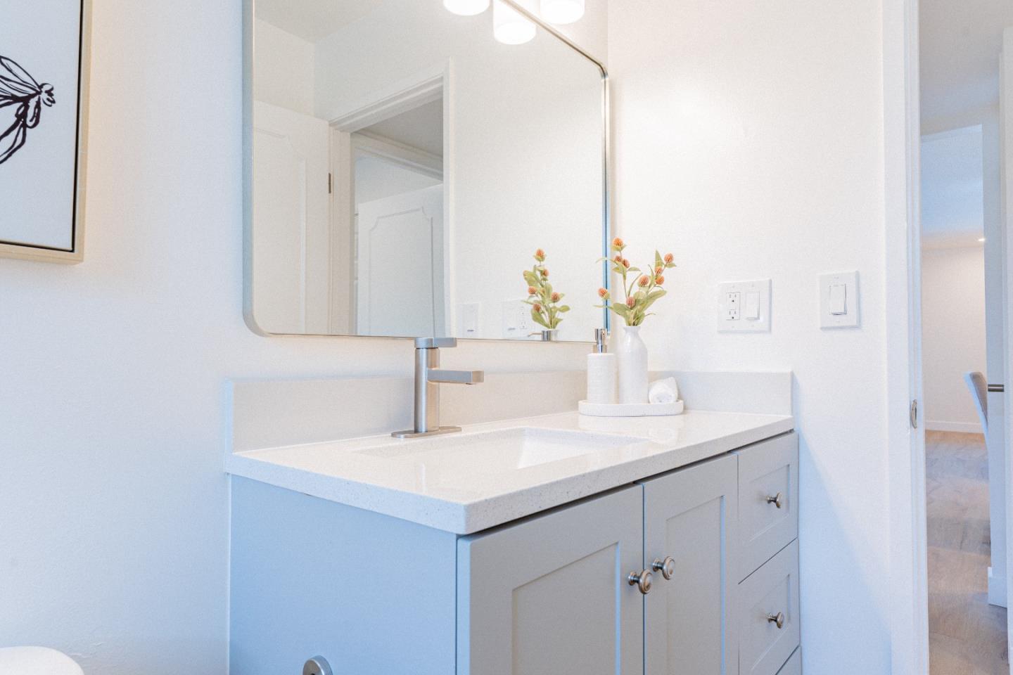 1945 Mount Vernon Court 14