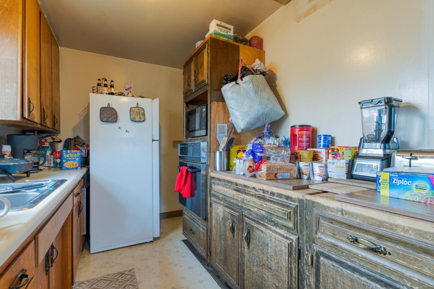 2697 Cabrillo Avenue