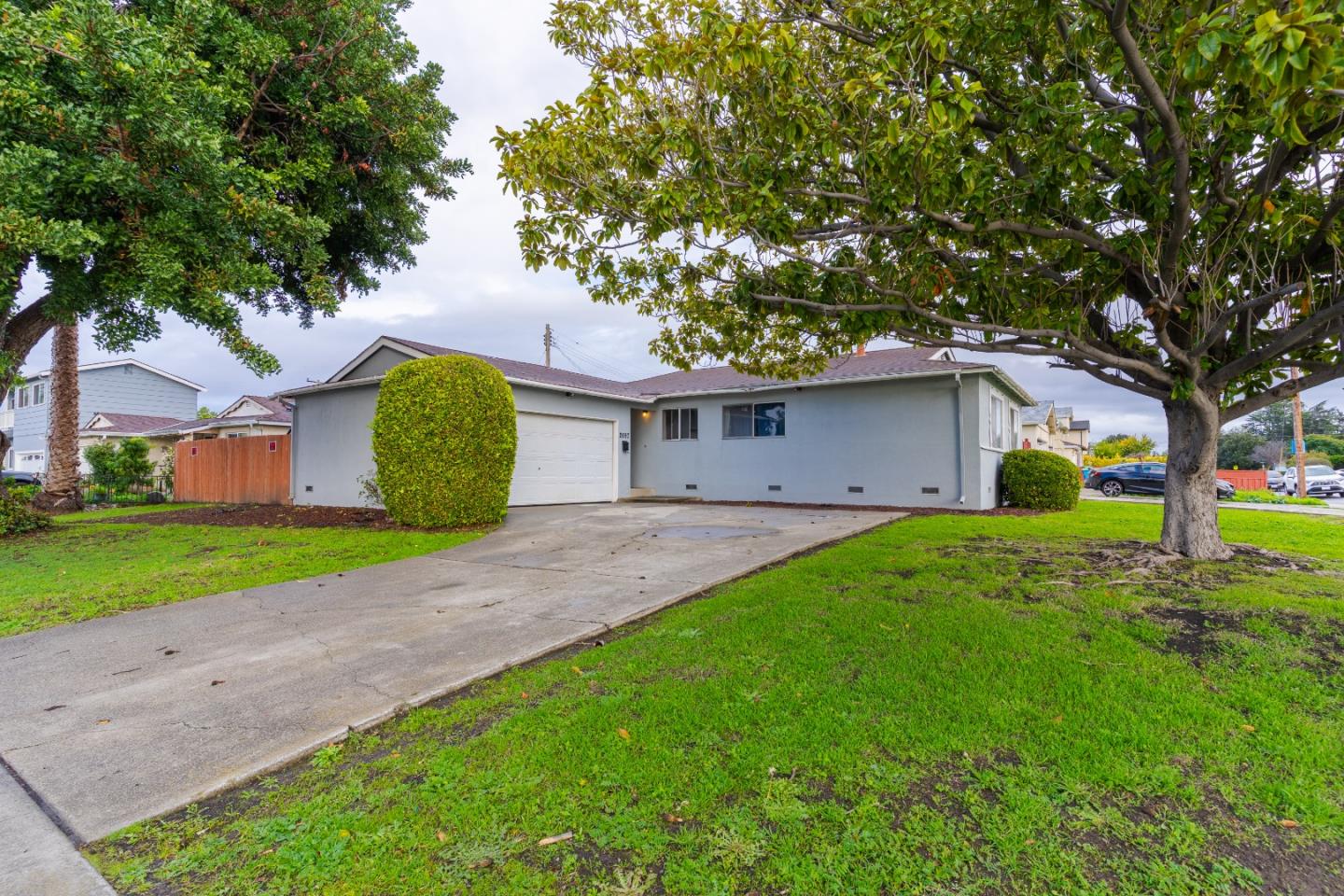 2697 Cabrillo Avenue